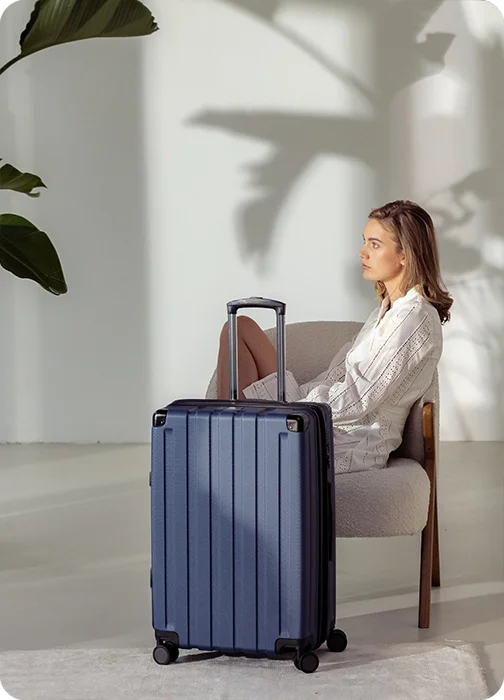 Mittelgroßer Hartschalenkoffer 68 cm von Hauptstadtkoffer – Link zur Kategorie Mittelgroße Koffer