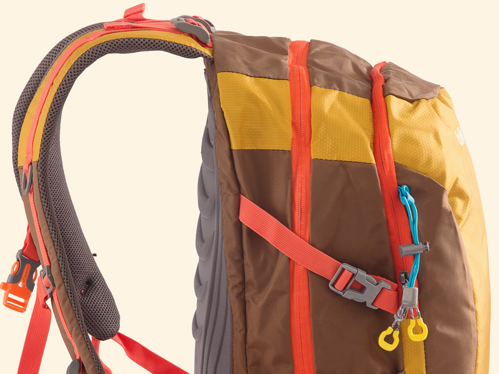 gutorganisierter Campingrucksack